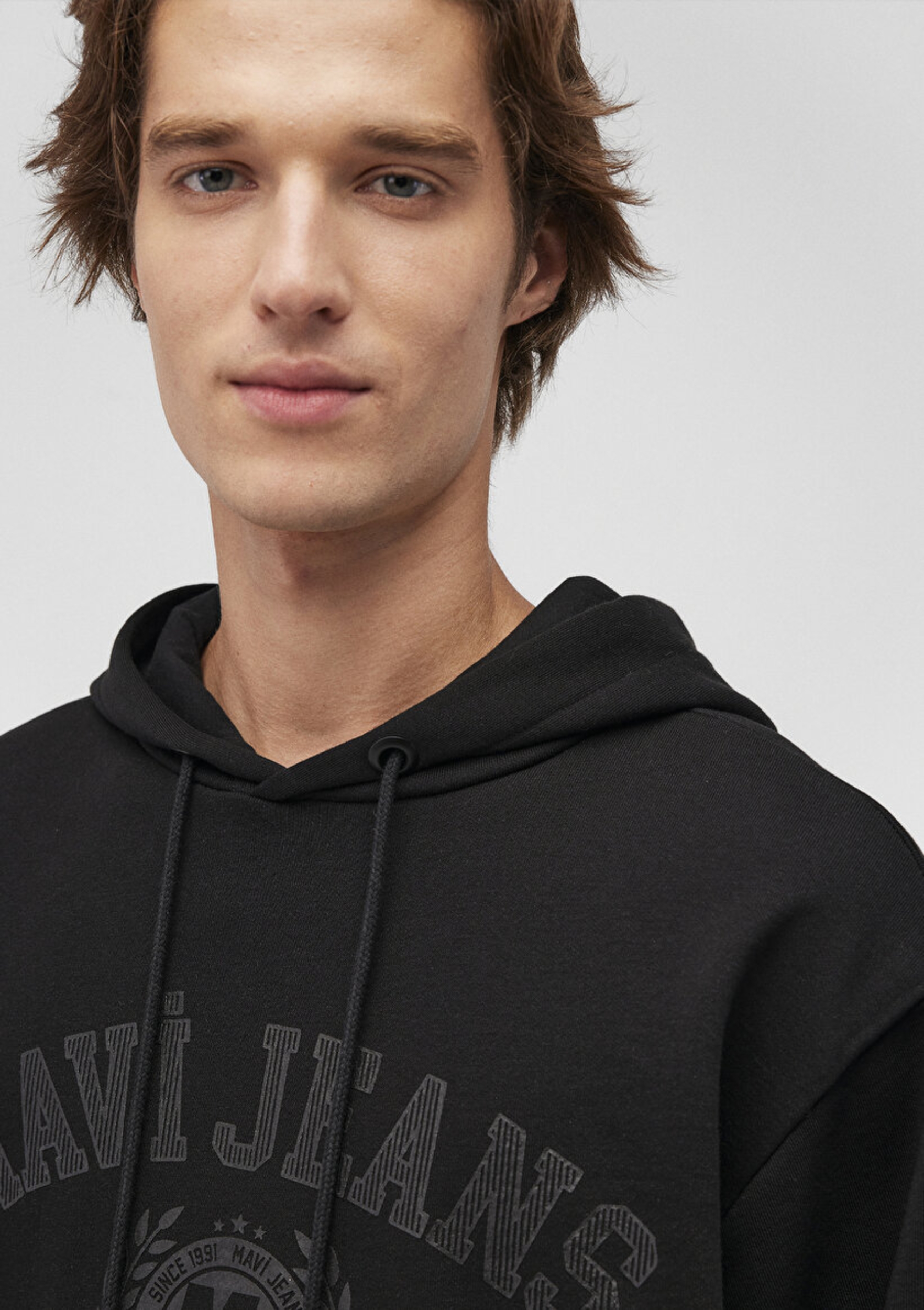 Resim MAVİ SWEATSHIRT SİYAH